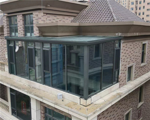 太原锋登阳光房公司浅析，阳台上搭建阳光房的好处有哪些？